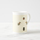 Fles and Beetles by Vision Studio ボーンチャイナマグカップ (正面右)