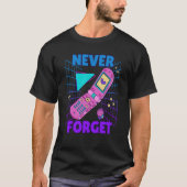 Flip Phone 90's Nostalgia Never Forget 90s Outfit Tシャツ (正面)
