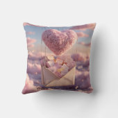 Floating Heart of Love Letters Design Postcard クッション (裏面)
