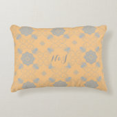 Flora Royale Decorative Accent Pillow アクセントクッション (正面)