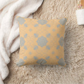 Flora Royale Decorative Throw Pillow クッション (ブランケット)