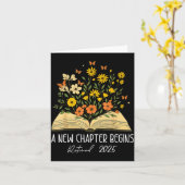 Floral Book A New Chapter Begins Retired Retiremen カード (黄色い花)