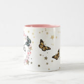 Floral bouquet romantic serenity butterflies ツートーンマグカップ (中央)