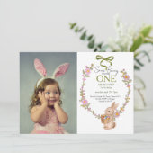 Floral Bunny Rabbit Easter Birthday Photo 招待状 (スタンド正面)