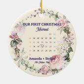 Floral Calendar Our First Christmas Married セラミックオーナメント (裏面)