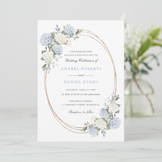Floral Elegant Blue Hydrangea Greenery Wedding 招待状 (スタンド正面)