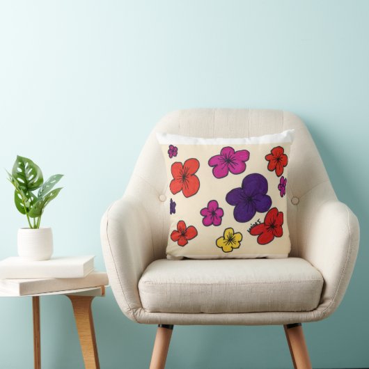 Floral home accent throw pillow クッション (椅子)