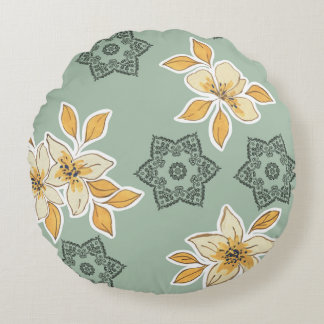 Floral Mandala Elegance: Green Cushion Design ラウンドクッション
