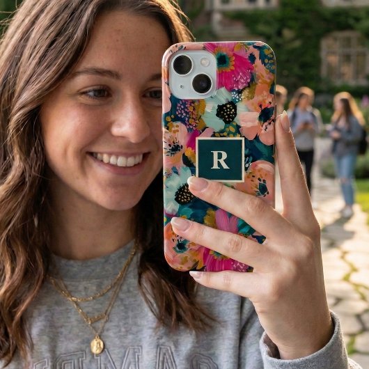 Floral Monogram iPhone 15ケース