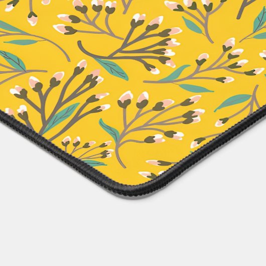 Floral Pattern in  delicate branches and buds デスクマット (コーナー)