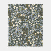 Floral pattern on  dusty blue-gray background フリースブランケット (正面)