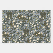 Floral pattern on dusty blue-gray background ラッピングペーパーシート (正面2)