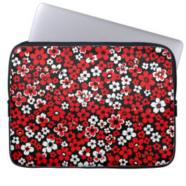 Floral pattern red and white ラップトップスリーブ