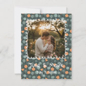 Floral Photo Frame Engagement Party Invitation  シーズンカード (正面)