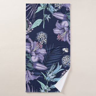 Floral seamless pattern. There are Lily, Hydrangea バスタオル