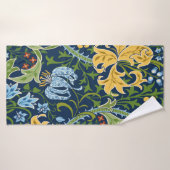 Floral seamless pattern with big flowers, lily and バスタオル (バスタオル)