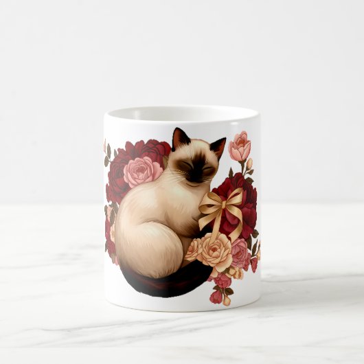 Floral Serenity: Curled Siamese Cat in Bloom コーヒーマグカップ (中央)