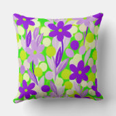 Floral Spots in lime green pattern クッション (裏面)