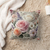 Floral Throw Pillow with Pink and White Roses クッション (ブランケット)