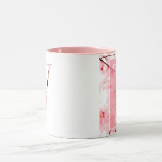 Floral V Initial Mug | Personalized Name & Traits マグカップ (中央)