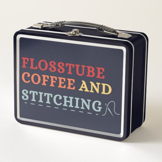 Flosstube Coffee And Stitching - Cross Stitcher  メタルランチボックス (正面)