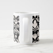Flourish Damask Art I Cream on Black ジャンボコーヒーマグカップ (裏面)