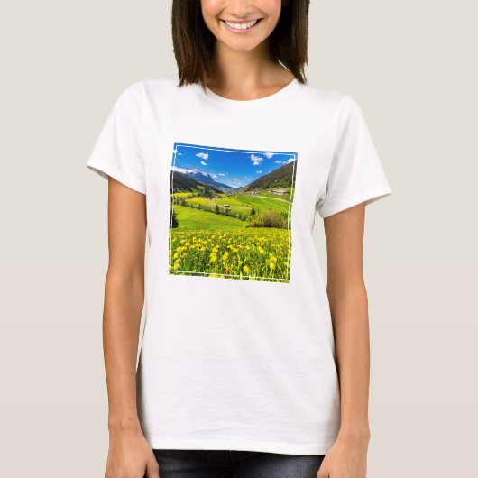 Flowers | Dandelion Canton of Grisons, Switzerland Tシャツ (正面)