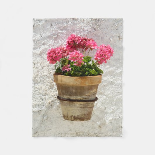 Flowers | Geranium In Flower in Pot フリースブランケット (正面)