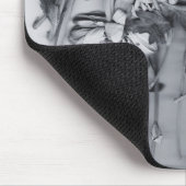 Flowers in Black and White マウスパッド (コーナー)