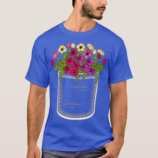 Flowers in Pocket Florist Garden Lover Tシャツ (正面)