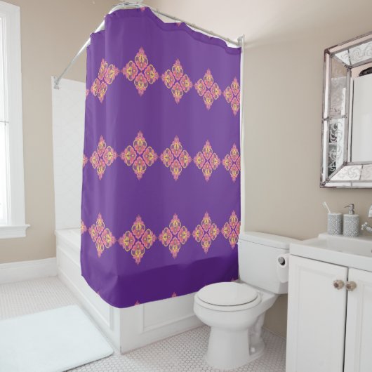 Flowers on Purple Shower Curtain シャワーカーテン (インサイチュ)