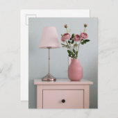Flowers | Pale Pink Roses on Nightstand ポストカード (正面/裏面)