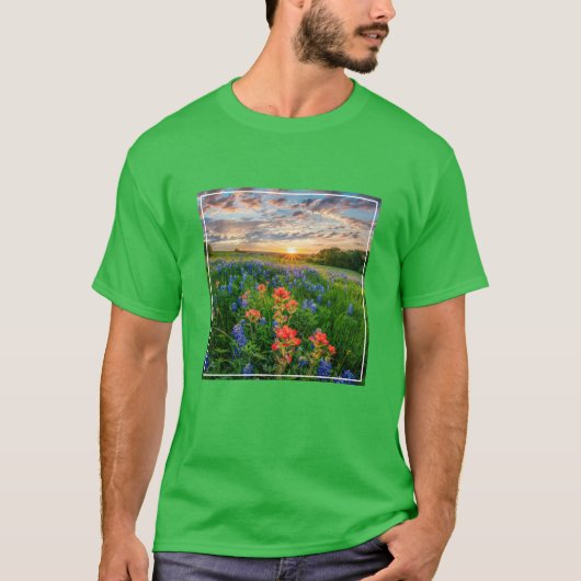Flowers | Texas Bluebonnets & Indian Paintbrush Tシャツ (正面)