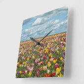 Flowers | Tulips Willamette Valley Oregon スクエア壁時計 (傾斜)