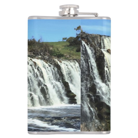 Flowing Waters of Hopkins Falls フラスク (裏面)