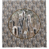 Fluffy Cattails Nature Pattern  シャワーカーテン (正面)