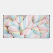 Fluffy Marshmallow Twists Candy デスクマット (正面)