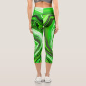 Fluid Artのような緑と黒ストライプのの大理石 カプリレギンス (裏面)