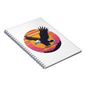 Fly High Soar Free – Retro Eagle Sunset Graphic ノートブック (右側)