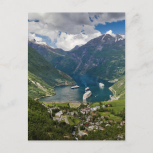 FlydalsjuvetからのGeirangerへのノルウェーの眺め ポストカード