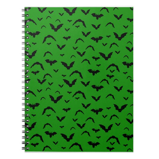 Flying Bats on Green ノートブック (正面)