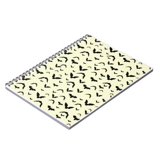 Flying Bats on Yellow ノートブック (左側)