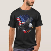Flying Eagle T-Shirt – Bold American Flag Art for  Tシャツ (正面)