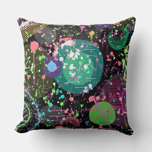 Flying Through Space: A Maximalist Abstract  クッション (正面)