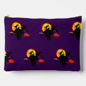 Flying Witch  with full moon   アクセサリーポーチ (正面)