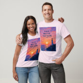 Focus Breathe Keep Going 夕日の灯台 Tシャツ (ユニセックス)