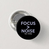FOCUS > NOISE Motivational Modern Typography  缶バッジ (正面&裏面)
