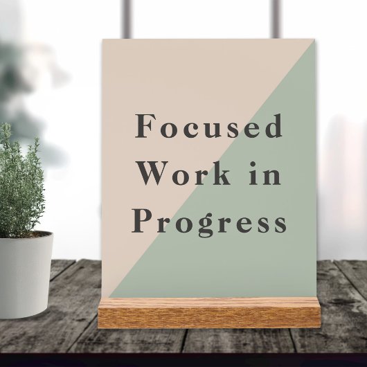 Focused Work Do Not Disturb Quiet Space Available アクリルサイン