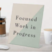 Focused Work Do Not Disturb Quiet Space Available 台座サイン (インサイチュ)