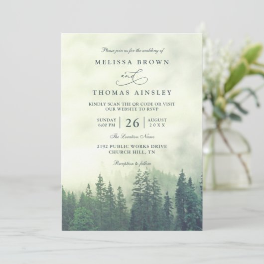 Foggy Green Mountain Pines Rustic QR Code Wedding 招待状 (スタンド正面)